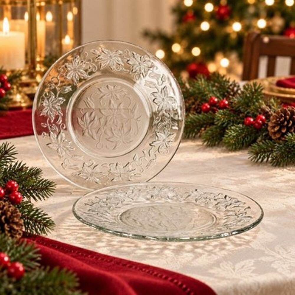 Princess House Fantasia Set of 2 8” Salad Plates Clear Glass Poinsettia